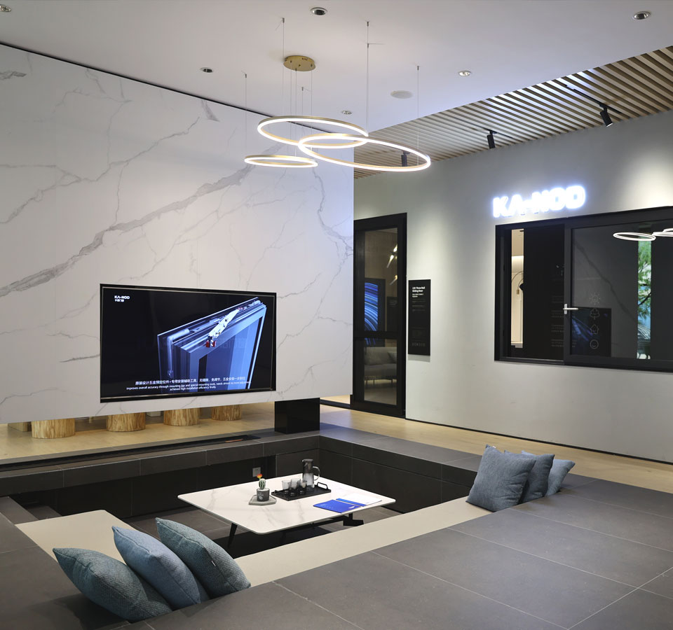 卡諾德式系統(tǒng)門(mén)窗新展廳體驗(yàn)間